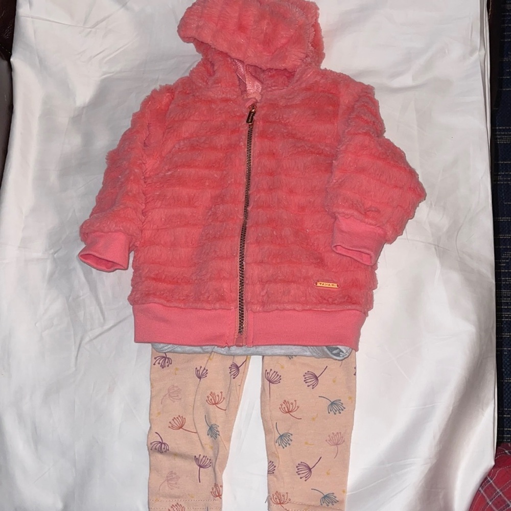 Tahari baby girl outfit 3 pieces